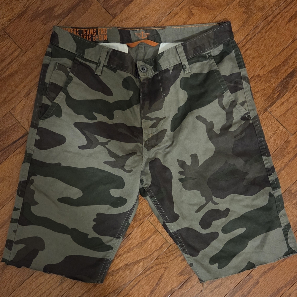 Dockers Alpha Slim 32x30 Men's Camo Shorts